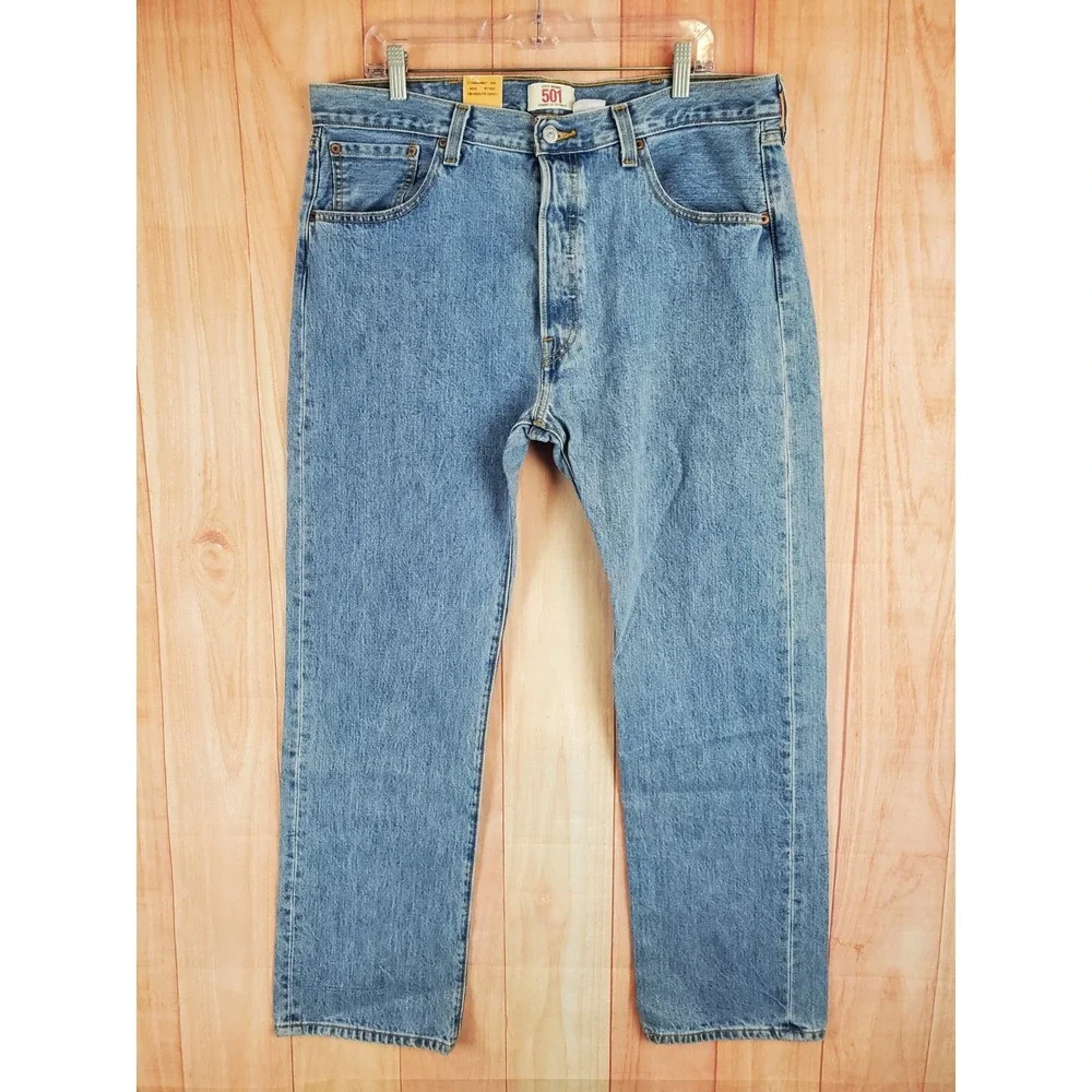 Levi's 501 Mens Jeans Sz 38 X 32 Blue Denim 100% Cotton Button Fly Straight-Leg